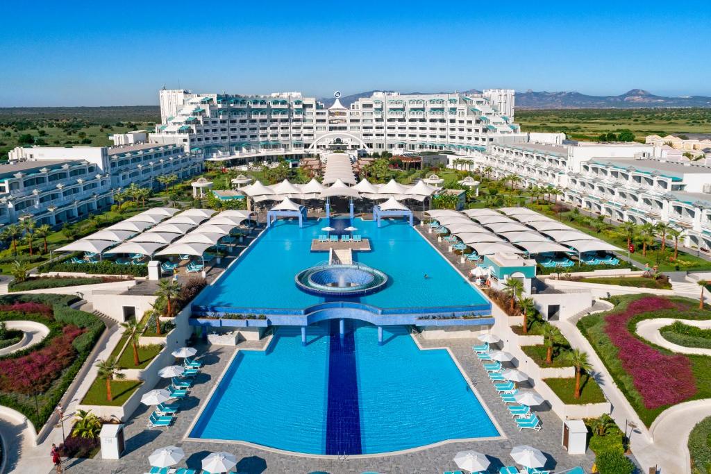 هتل لیماک قبرس دلوکس قبرس شمالی - Limak Cyprus Deluxe Hotel