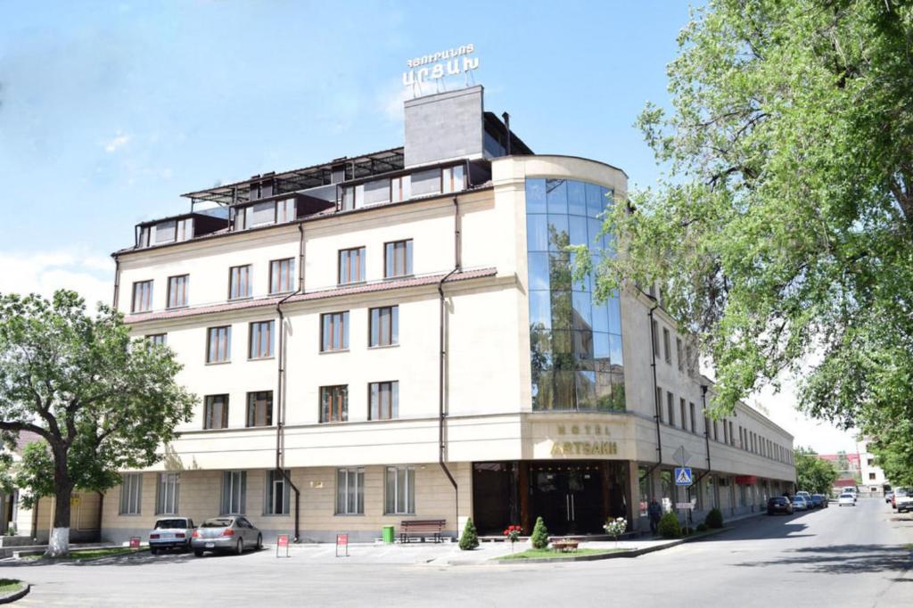 هتل آرتساخ ایروان - Artsakh Hotel Yeravan