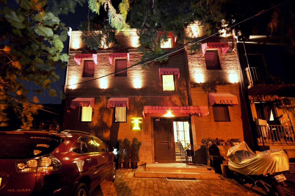 هتل اله بوتیک تفلیس - Elle Boutique Hotel