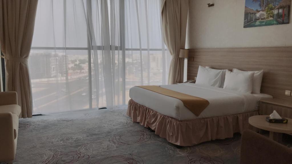 هتل رویال کراون مسقط - Royal Crown Hotel Muscat