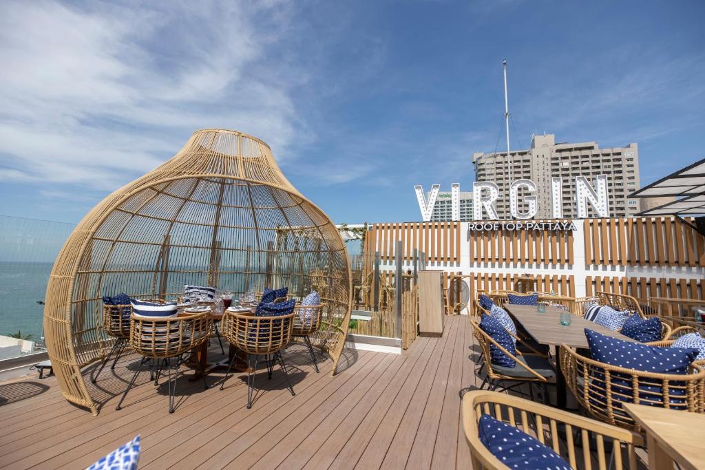 هتل پاتایا سی ویو -PATTAYA SEA VIEW HOTEL